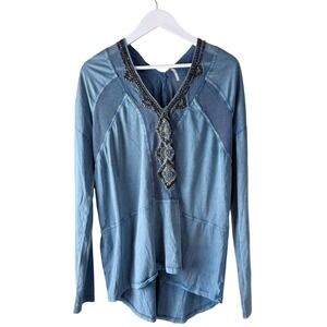 Free People Focus on the Center  Embellished Tunic Top‎ L Blue Long Sleeve Boho